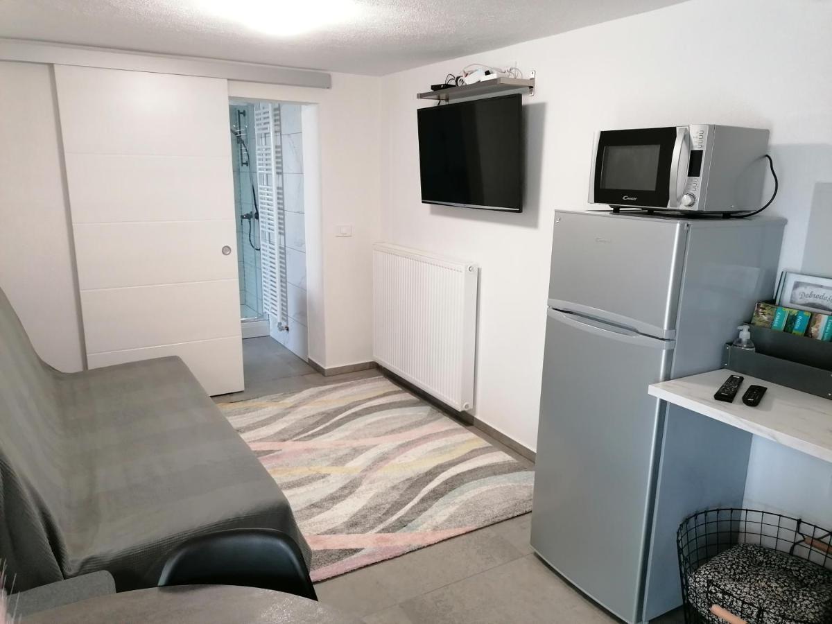 Apartma Pr Urarj Kobarid Exterior foto